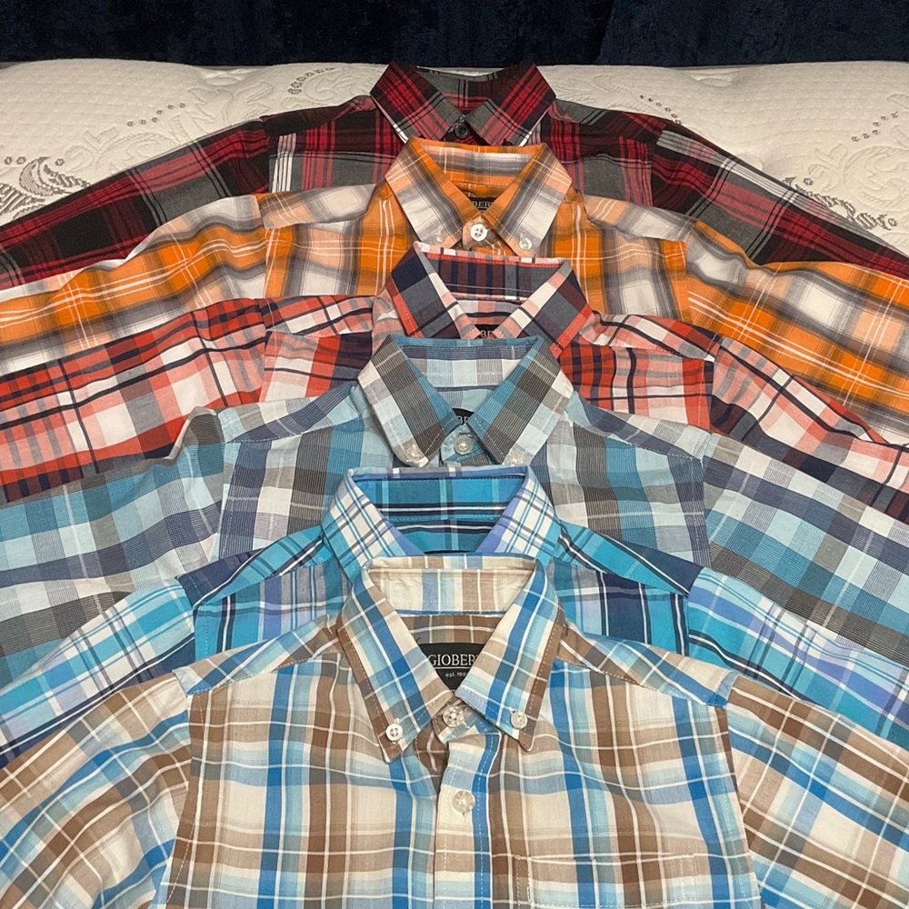 Boys set of 6 long sleeve button dress shirts Size 5